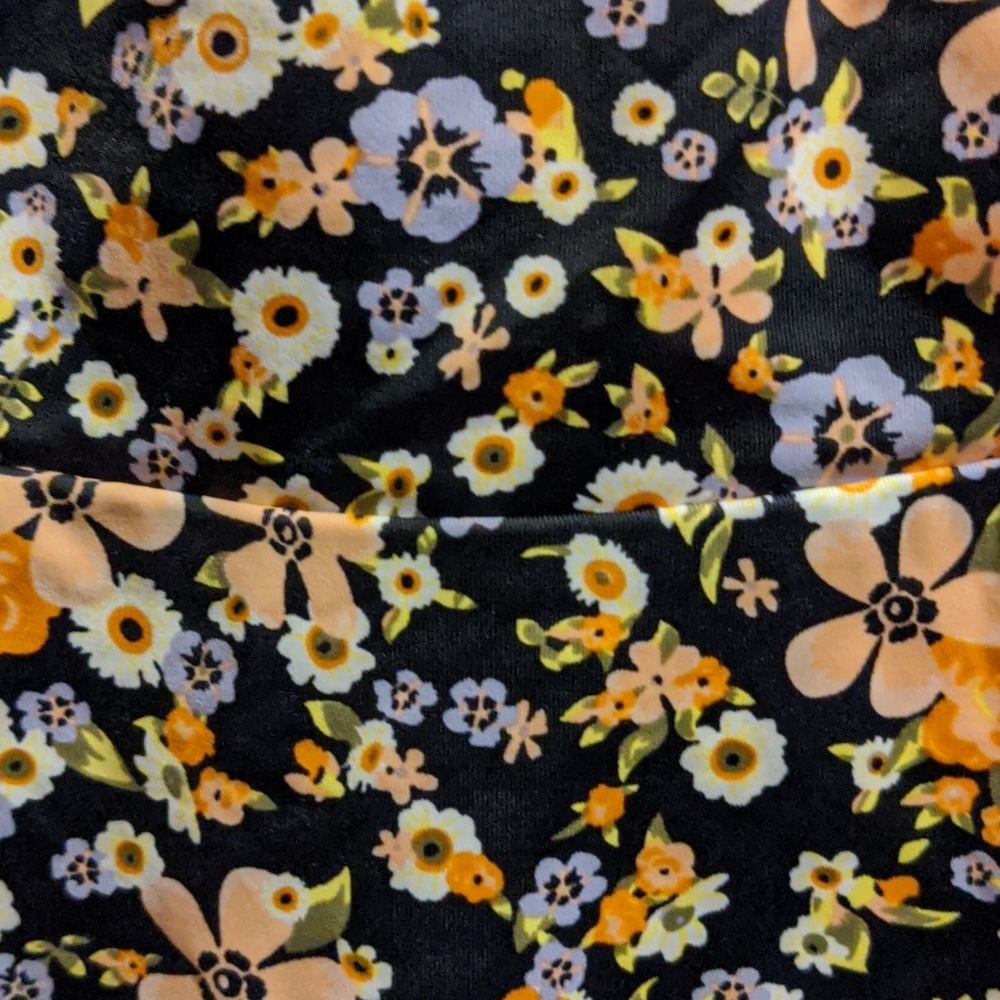 New🖤BCBGeneration One Piece Floral Swimsuit - Picture 5 of 7
